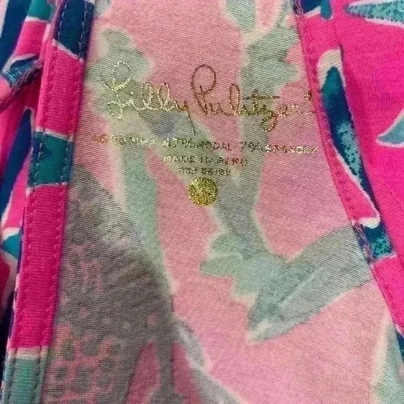 Lily Pulitzer Women’s Tank. XS. Blue and pink elephant print. - Picture 4 of 7